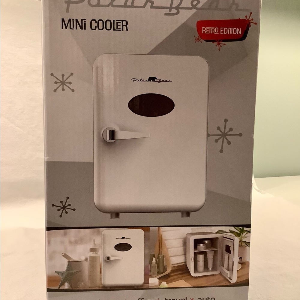 Polar Bear Retro Edition Mini Cooler-Never Opened